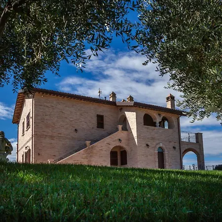 San Nicolino مزرعة للإقامة أوفيدا